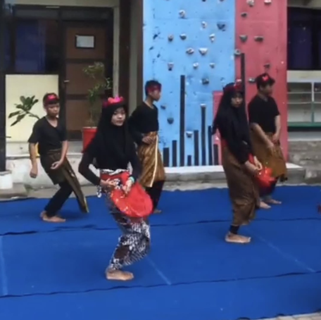 Tari 3