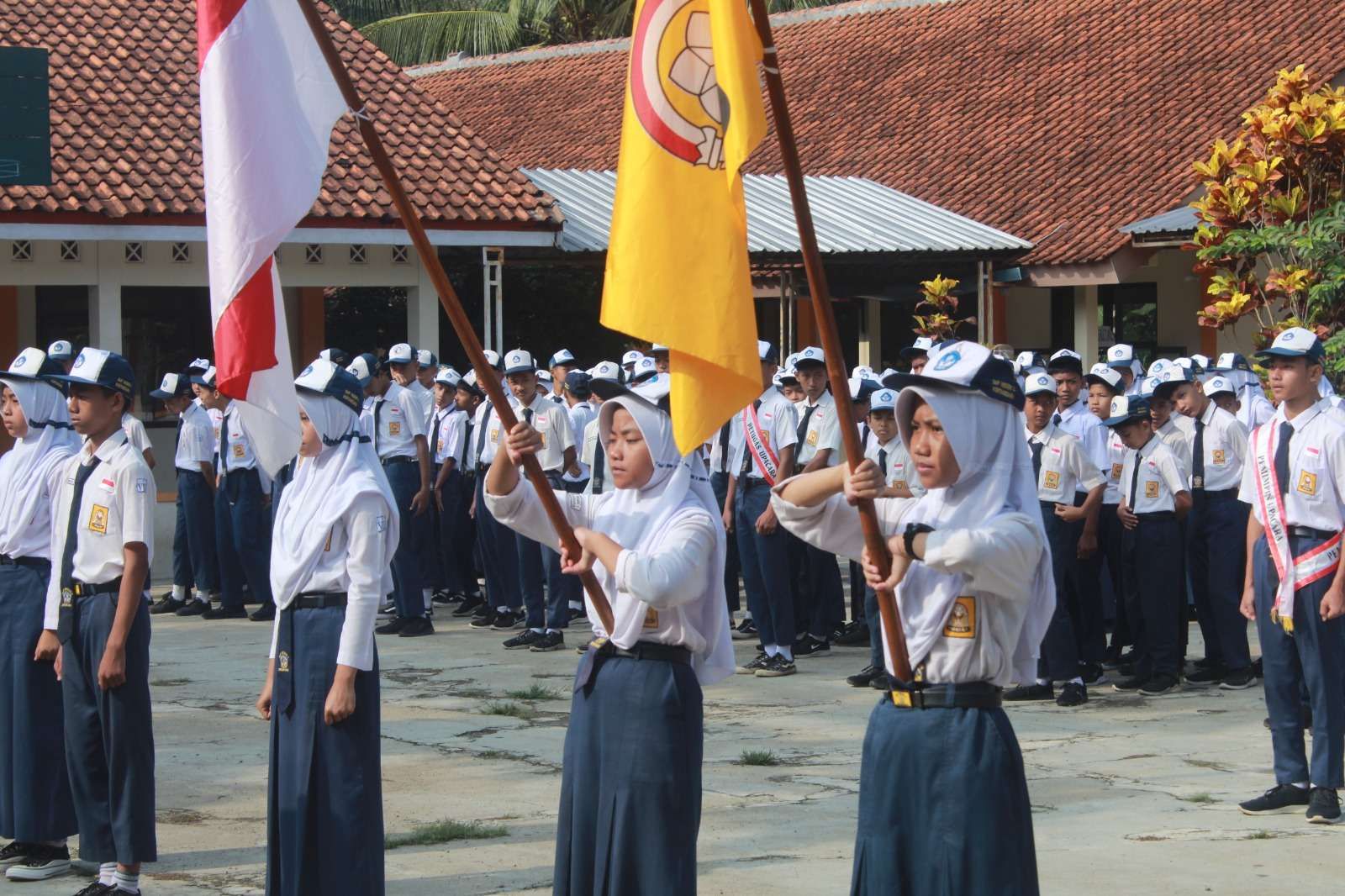 Organisasi intra sekolah